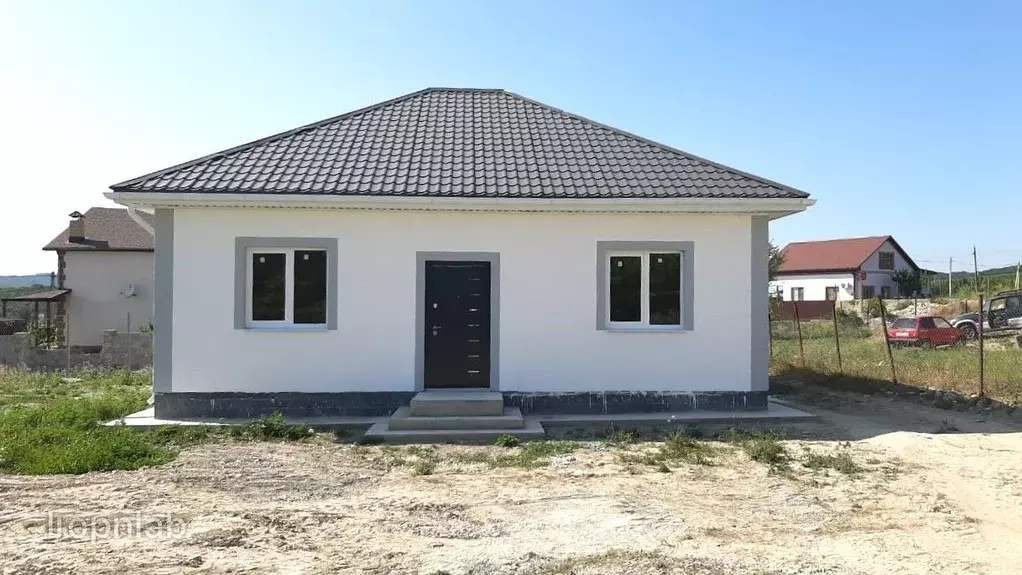 Дом в Краснодарский край, Новороссийск городской округ, с. Большие ... - Фото 1