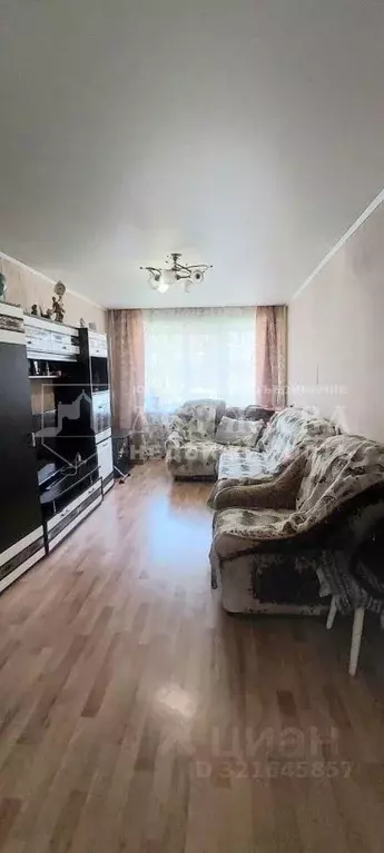 3-к кв. Кемеровская область, Кемерово Инициативная ул., 81А (58.0 м) - Фото 1