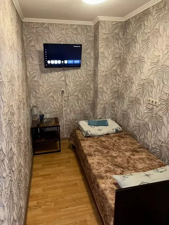 Комната 20 м, 2/2 эт. - Фото 1