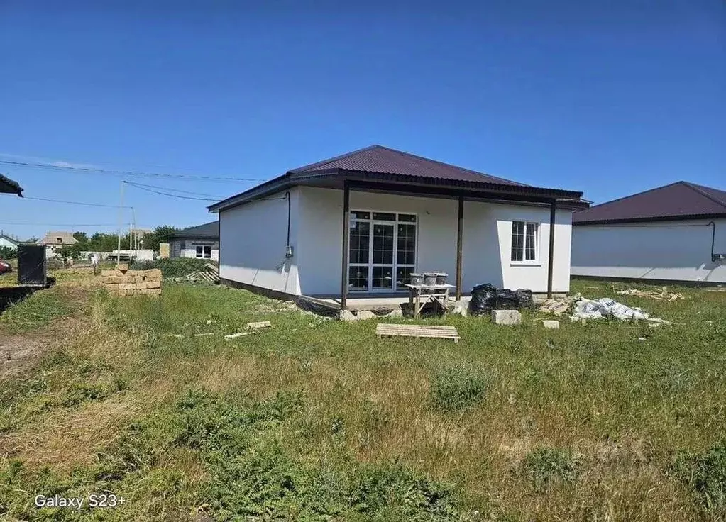 Дом в Крым, Симферопольский район, с. Урожайное ул. 8 Марта, 5 (115 м) - Фото 2