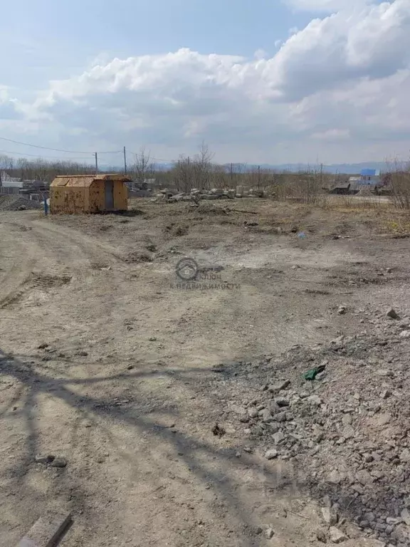 Участок в Сахалинская область, Долинск Комсомольская ул. (10.0 сот.) - Фото 0