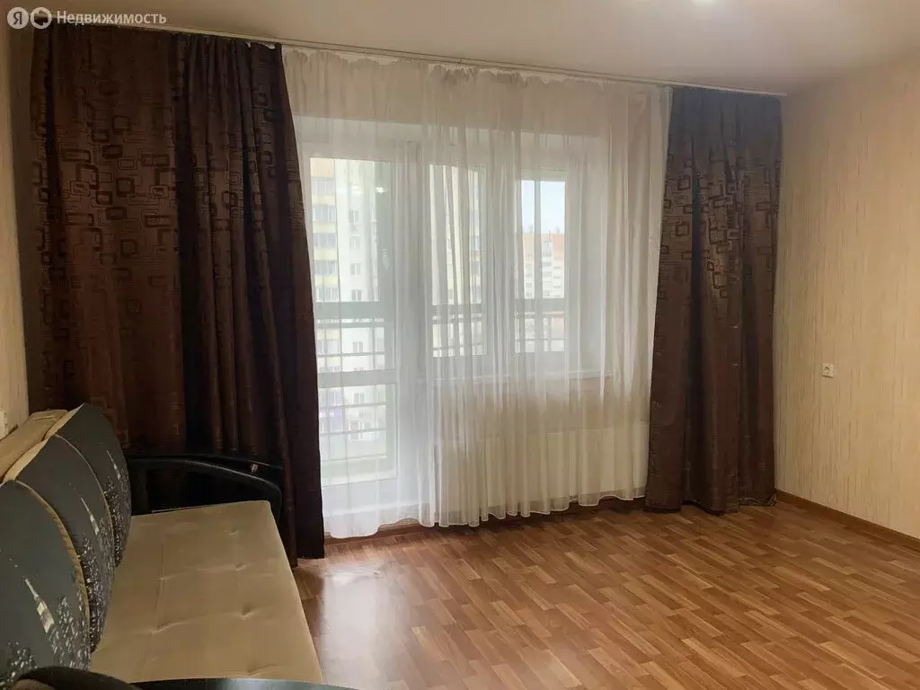 1-комнатная квартира: Копейск, улица Калинина, 17А (40 м) - Фото 1