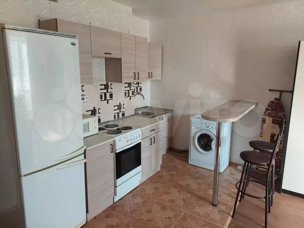Квартира-студия, 38 м, 2/10 эт. - Фото 0