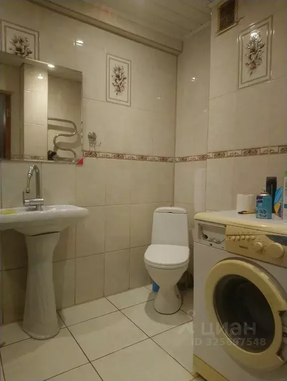 3-к кв. Санкт-Петербург Горелово тер., ул. Коммунаров, 190 (60.0 м) - Фото 1