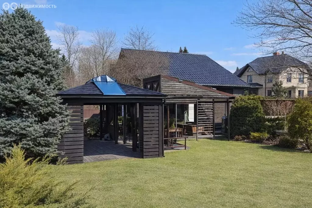 Дом в Балтийск, посёлок Павлово, улица Бурденко, 3 (263 м) - Фото 2