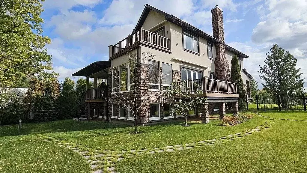 Дом в Московская область, Мытищи городской округ, пос. Вешки бул. ... - Фото 1