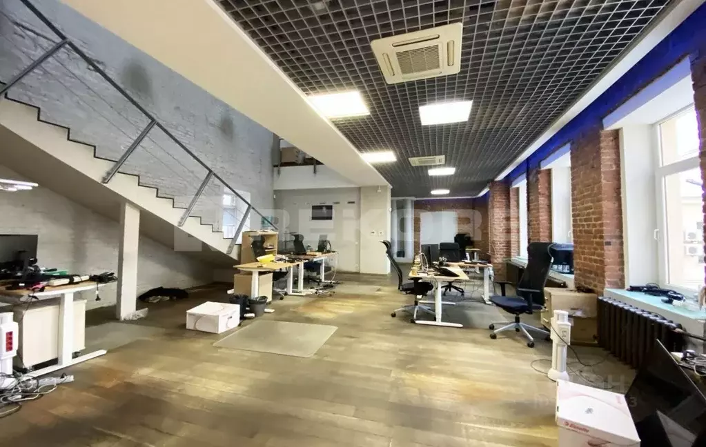 Офис в Санкт-Петербург Конногвардейский пер., 4 (302 м) - Фото 1