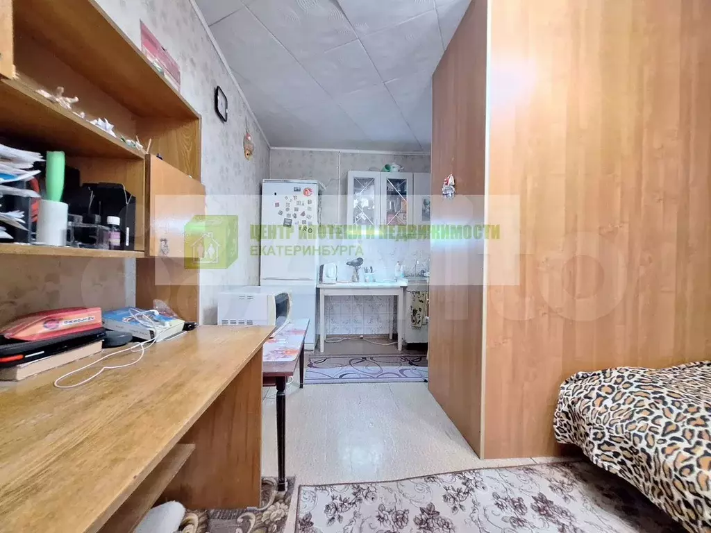 Комната 17,3 м в 8-к., 1/9 эт. - Фото 0