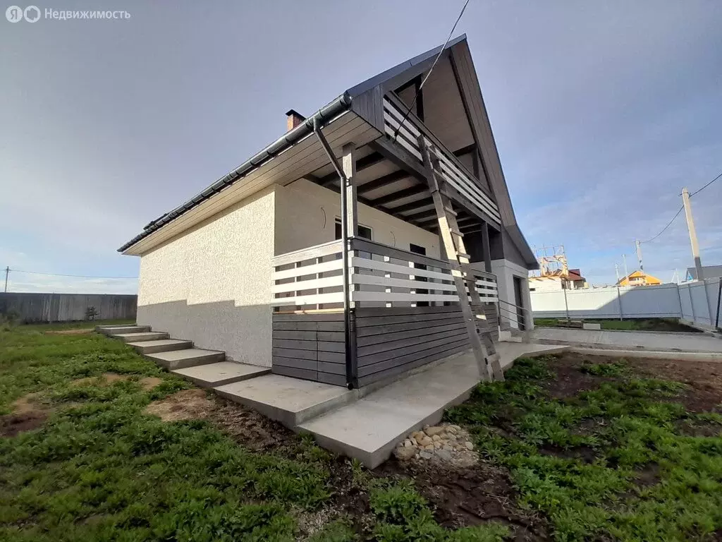 Дом в Иркутский муниципальный округ, село Урик (180 м) - Фото 2