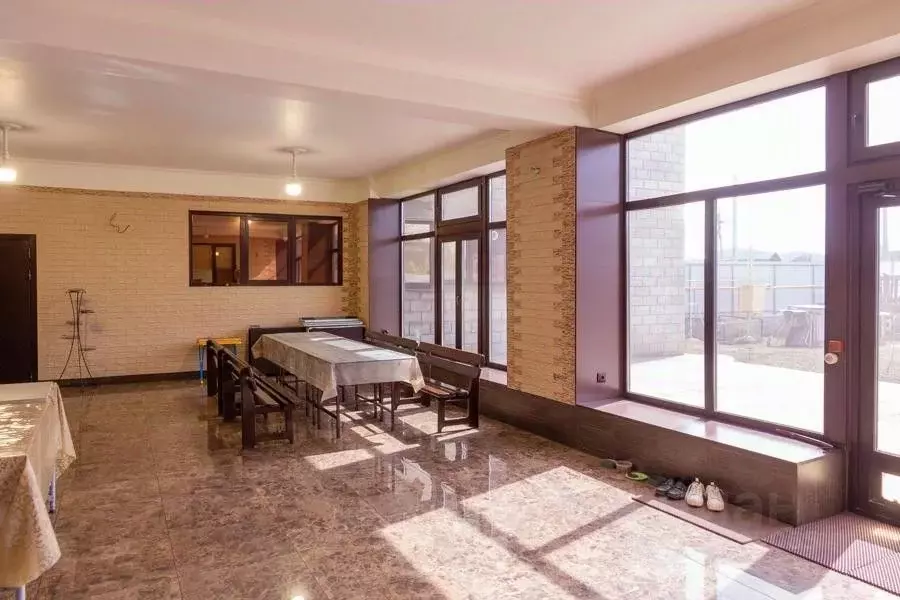 Дом в Самарская область, Красноярский район, Волжский рп ул. Озерная, ... - Фото 2