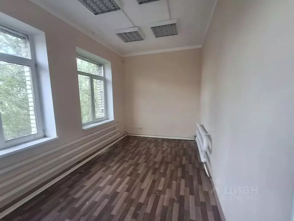 Помещение свободного назначения в Новгородская область, Малая Вишера ... - Фото 1