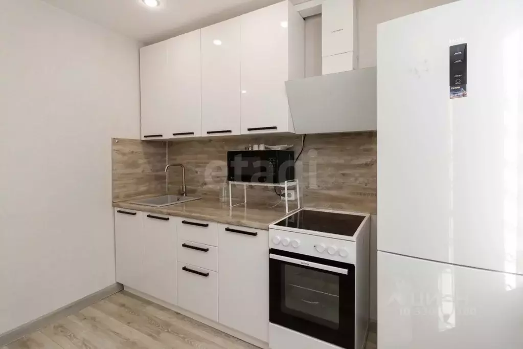 2-к кв. Тюменская область, Тюмень Широтная ул., 25а (50.0 м) - Фото 1