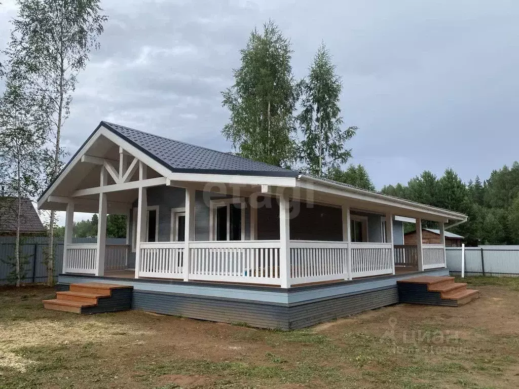 Дом в Кировская область, Кирово-Чепецкий район, Пасеговское с/пос, д. ... - Фото 1