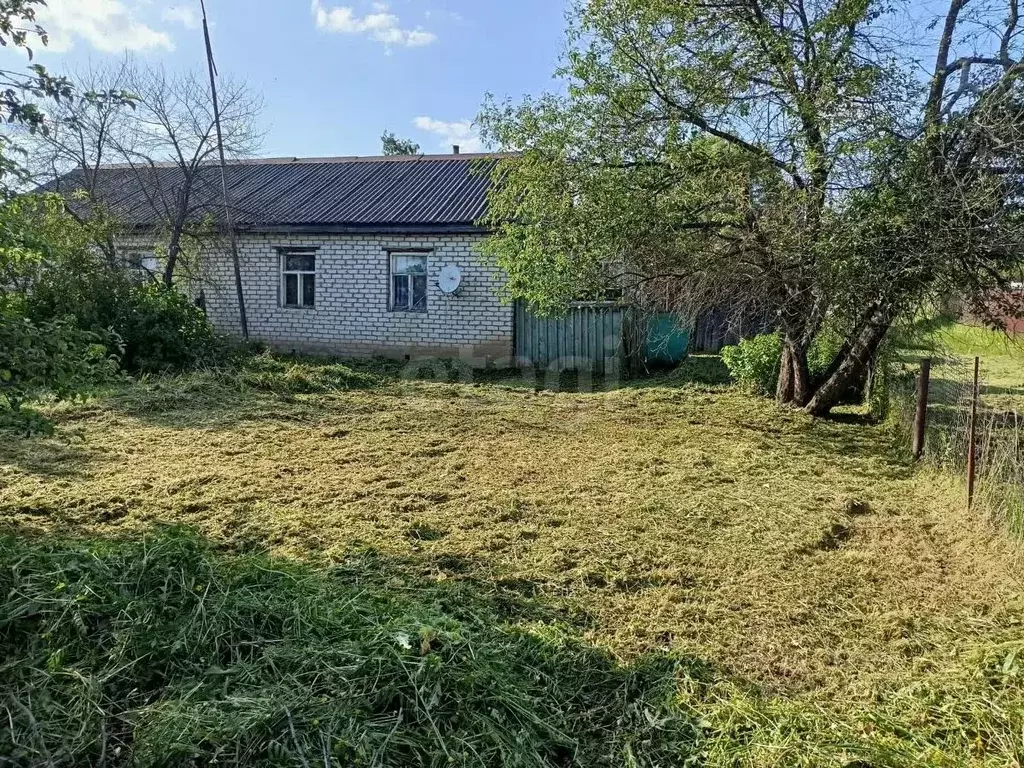 Дом в Калужская область, с. Ульяново ул. 70-летия Октября, 14А (58 м) - Фото 1