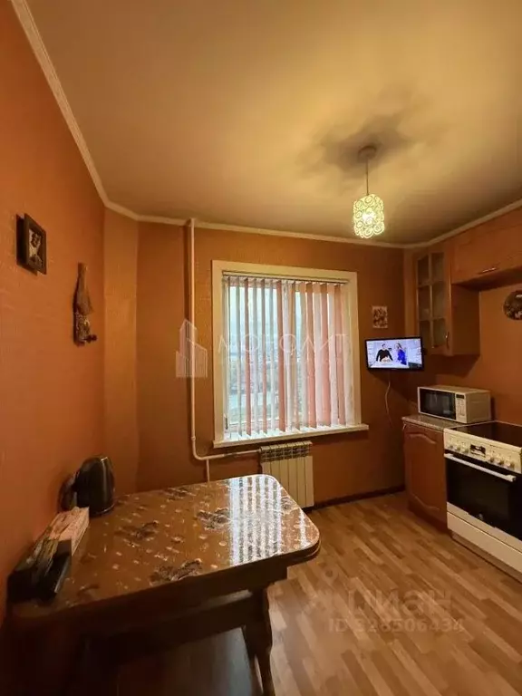 1-к кв. Сахалинская область, Южно-Сахалинск Украинская ул., 105 (33.0 ... - Фото 1