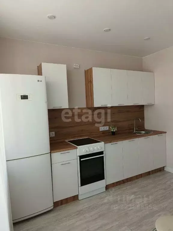 1-к кв. Тюменская область, Тюмень ул. Тальниковая, 9 (35.0 м) - Фото 2