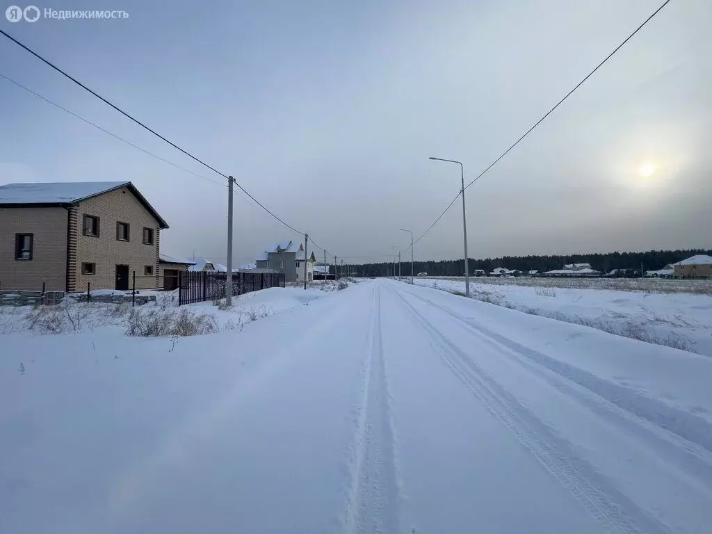 Участок в деревня Падерина, Тополиная улица (10 м) - Фото 1