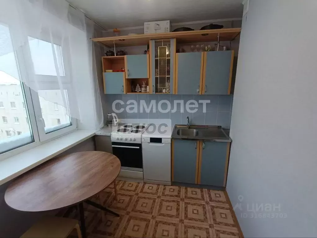 2-к кв. Ханты-Мансийский АО, Сургут ул. Маяковского, 49 (45.6 м) - Фото 0