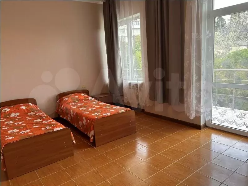 4-к. квартира, 120 м, 1/3 эт. - Фото 0