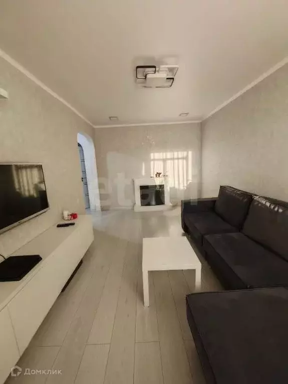 Продаётся 3-к квартира, 60.7 м - Фото 1