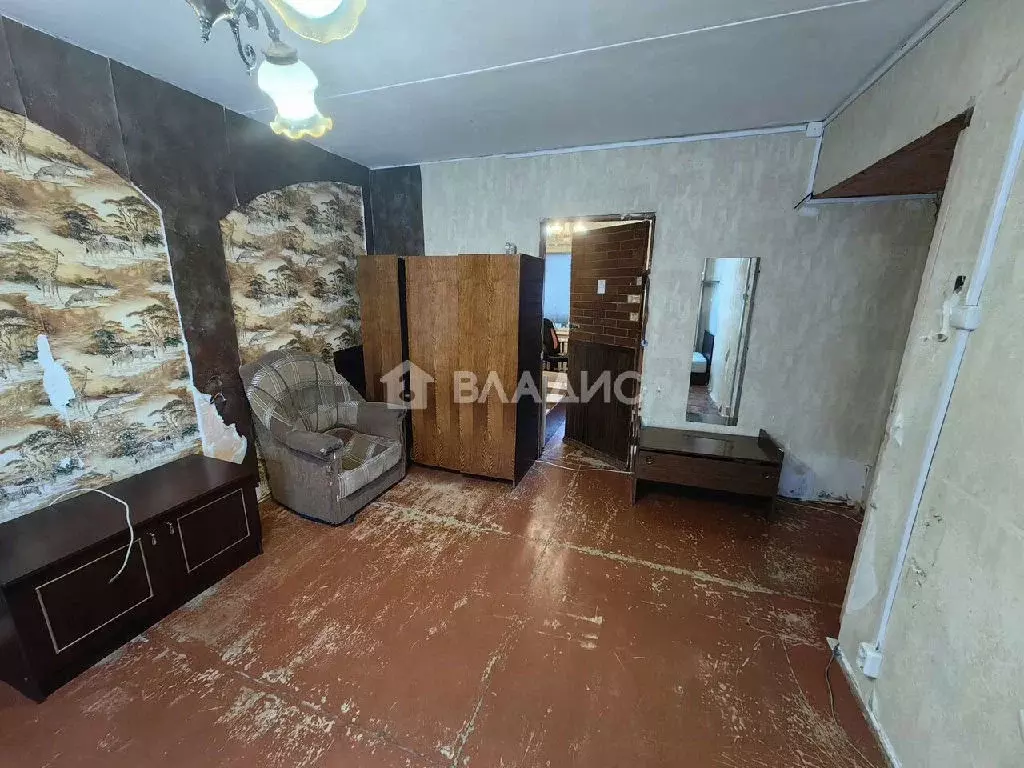 Продается 4-комнатная квартира - Фото 1