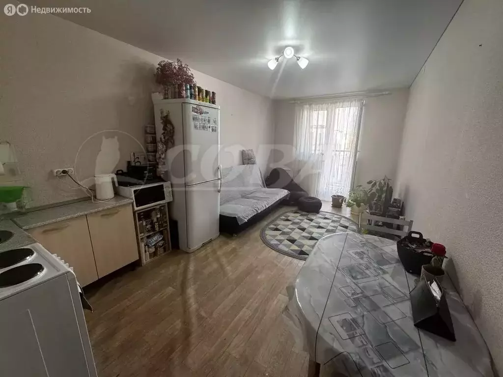 1-комнатная квартира: Тюмень, улица Пермякова, 79 (40 м) - Фото 0