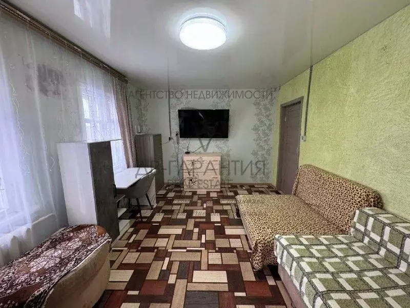 Дом в Хабаровский край, Комсомольск-на-Амуре Новороссийская ул., 4 (47 ... - Фото 1