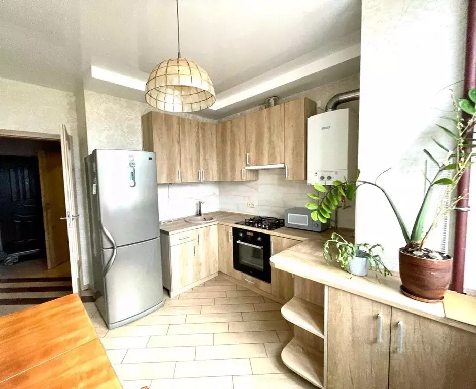 1-к кв. Калининградская область, Калининград ул. Горького, 96 (34.2 м) - Фото 2