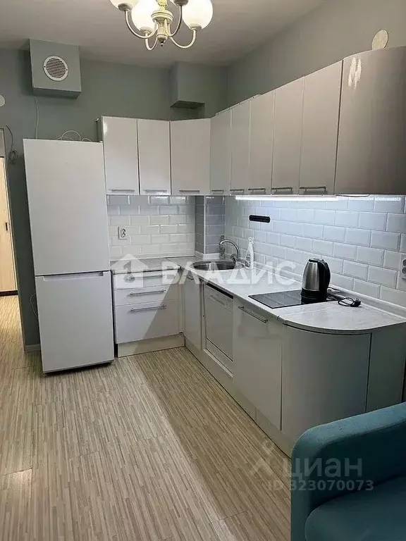 1-к кв. Бурятия, Улан-Удэ 140Б мкр, 2 (38.2 м) - Фото 1