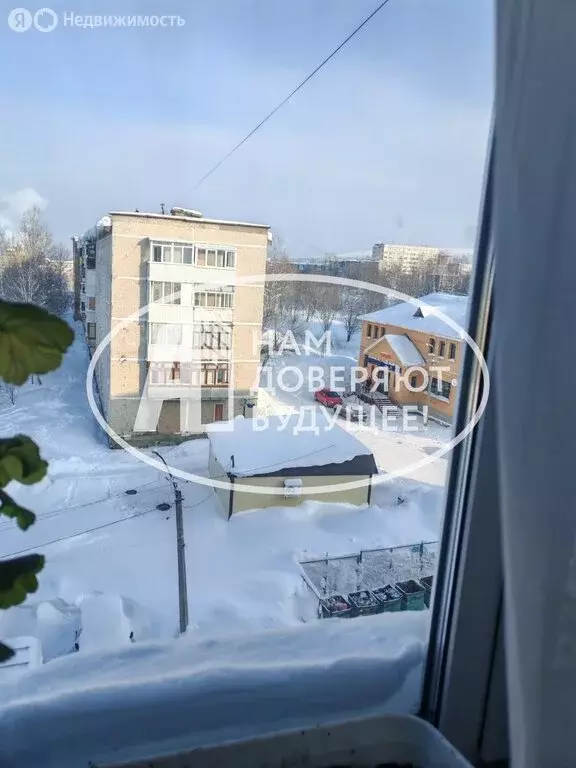 3-комнатная квартира: Губаха, проспект Свердлова, 4 (58 м) - Фото 0