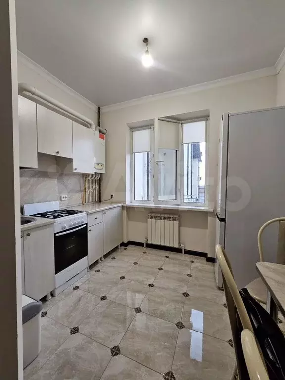 1-к. квартира, 40 м, 3/6 эт. - Фото 0