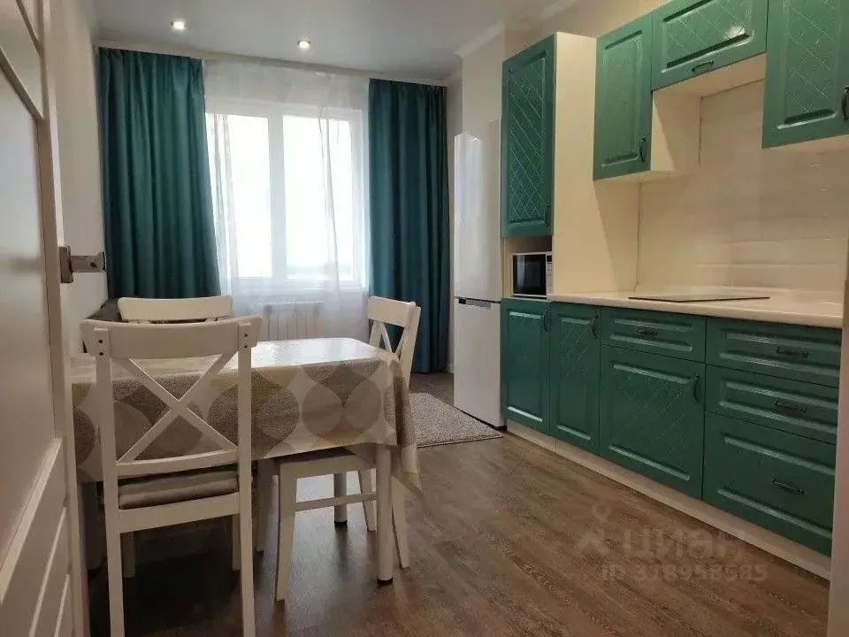 1-к кв. Белгородская область, Белгород ул. Есенина, 15 (50.0 м) - Фото 1