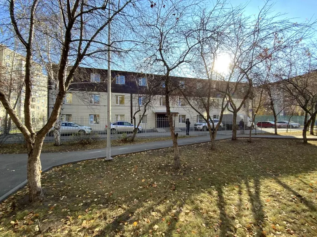 Офис в Тюменская область, Тюмень ул. Александра Логунова, 16А (28 м) - Фото 1