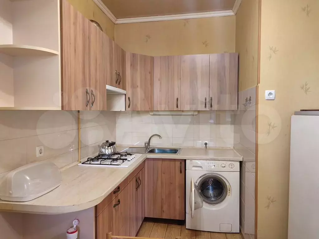 2-к. квартира, 65 м, 1/1 эт. - Фото 1