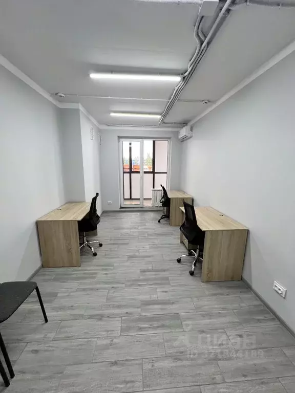 Офис в Волгоградская область, Волжский ул. Мира, 55 (23 м) - Фото 2