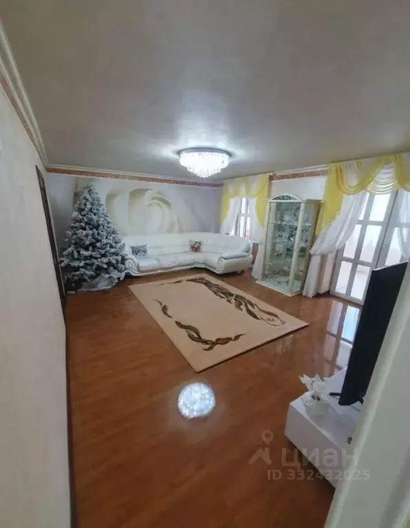 3-к кв. Крым, Евпатория просп. Победы, 63 (90.0 м) - Фото 2
