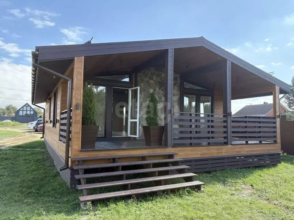 Дом в Калужская область, Калуга городской округ, д. Лихун ул. ... - Фото 1