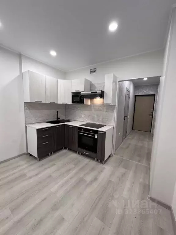 1-к кв. Татарстан, Казань ул. Рауиса Гареева, 113 (41.6 м) - Фото 2