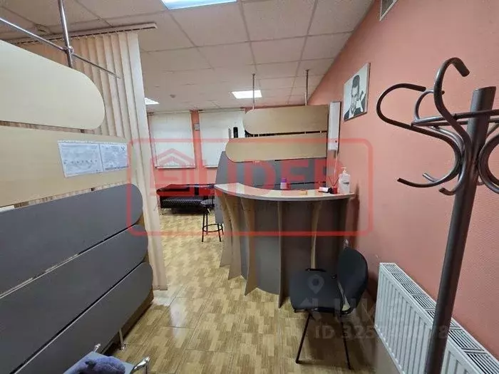 Торговая площадь в Севастополь ул. Астана Кесаева, 6 (40 м) - Фото 2