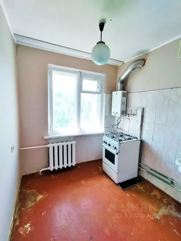 3-к кв. Волгоградская область, Камышин 4-й мкр, 85 (47.0 м) - Фото 0
