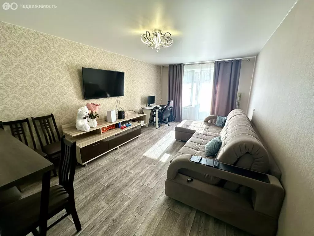 Квартира-студия: Киров, улица Ленина, 184к3 (39.5 м) - Фото 1
