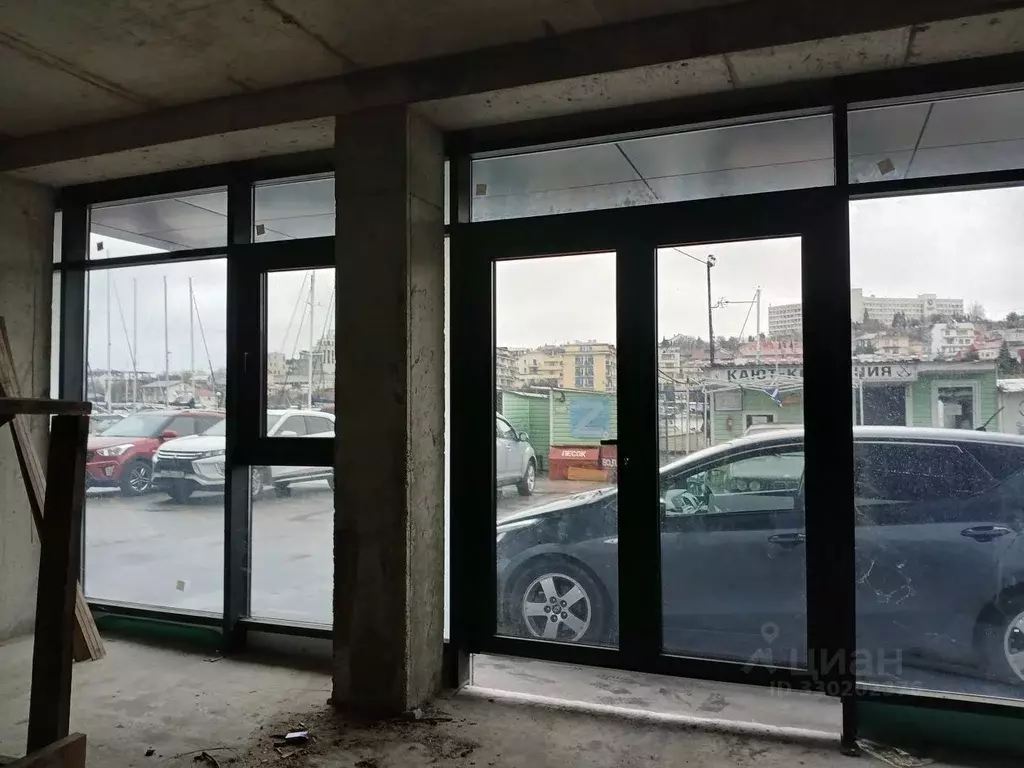 Офис в Севастополь ул. Адмирала Фадеева, 18 (50 м) - Фото 2