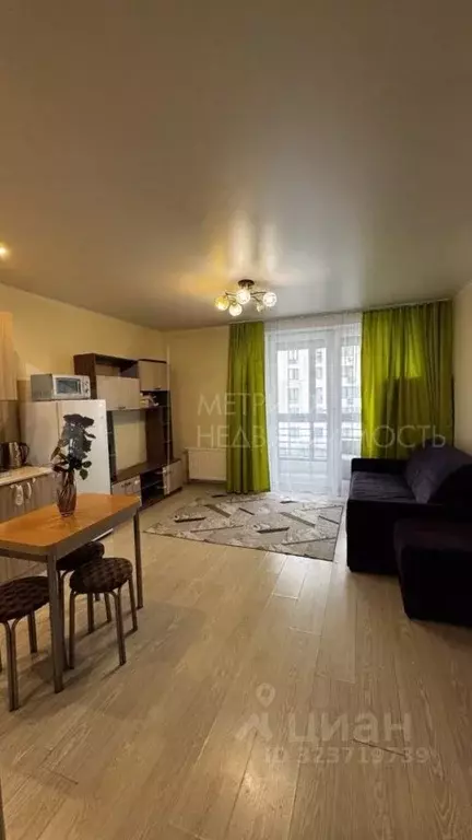 2-к кв. Тюменская область, Тюмень ул. 50 лет Октября, 57Б (60.5 м) - Фото 1