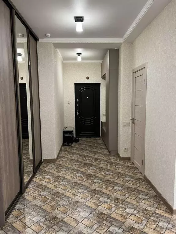 3-к кв. Крым, Симферополь ул. Битакская, 17В (117.0 м) - Фото 2