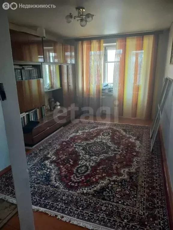 3-комнатная квартира: Курган, улица Савельева, 18 (53 м) - Фото 1