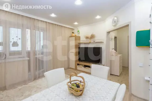 1-комнатная квартира: Тобольск, 10-й микрорайон, 63в (48.4 м) - Фото 1