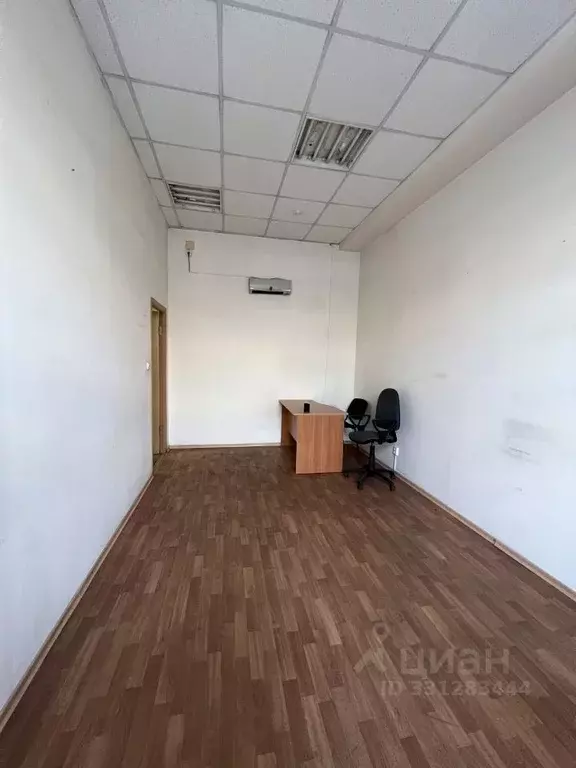Офис в Санкт-Петербург ул. Возрождения, 20А (12 м) - Фото 2