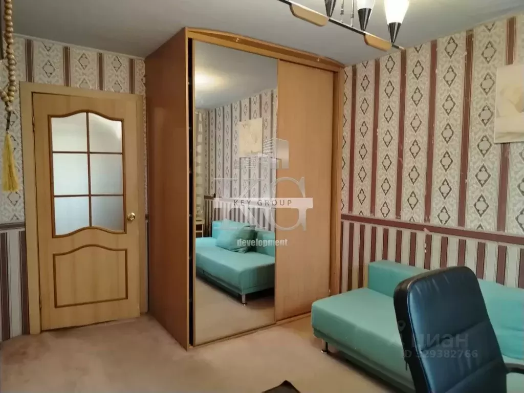 Комната Свердловская область, Екатеринбург ул. Крауля, 87к1 (14.0 м) - Фото 2