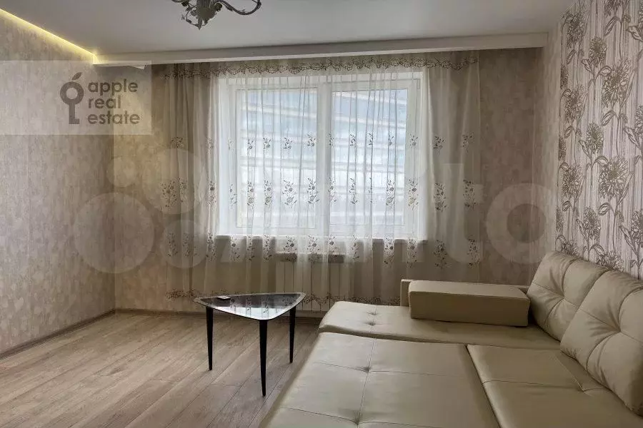 2-к. квартира, 70 м, 8/36 эт. - Фото 1