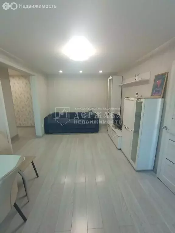 2-комнатная квартира: Ленинск-Кузнецкий, улица Зварыгина, 16А (45.6 м) - Фото 0